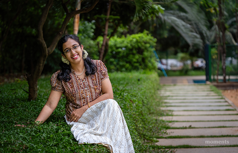 Lady with ethnic ware